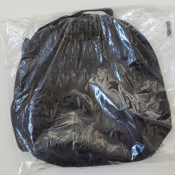 PINK VICTORIA'S SECRET MINI VELVET BACKPACK - Picture 3 of 5